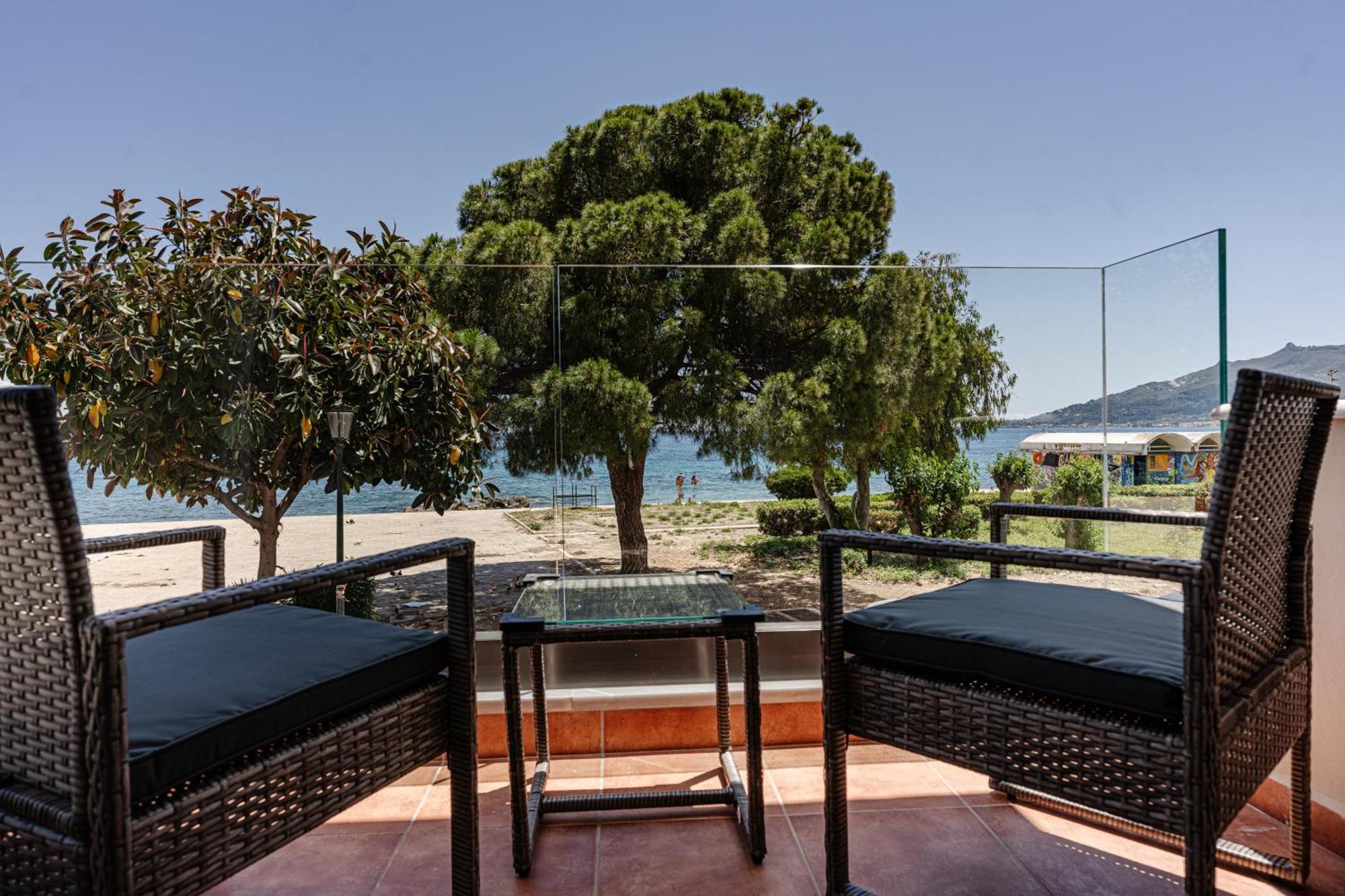 Mandy Seafront Studios Закинтос Екстериор снимка